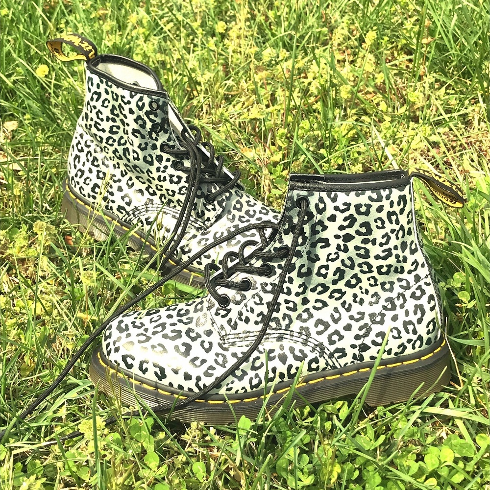 Leopard print  Dr.Martens